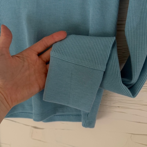 NWT! American Eagle | Size Small |  Ribbed Mock Neck Top Blue - Picture 5 of 7